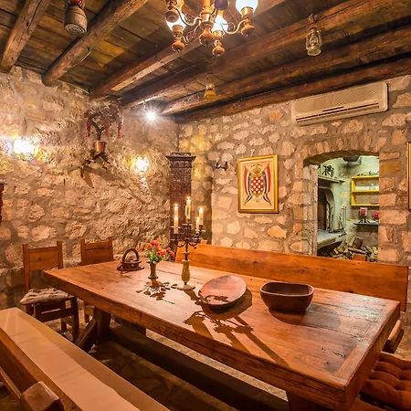 Дом отдыха Jolie Amazing Stone By Interhome