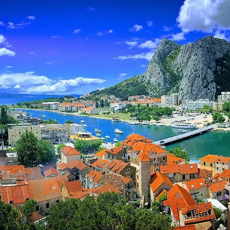 Jolie Amazing Stone By Interhome Nyaraló *