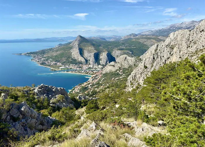 Jolie Amazing Stone By Interhome