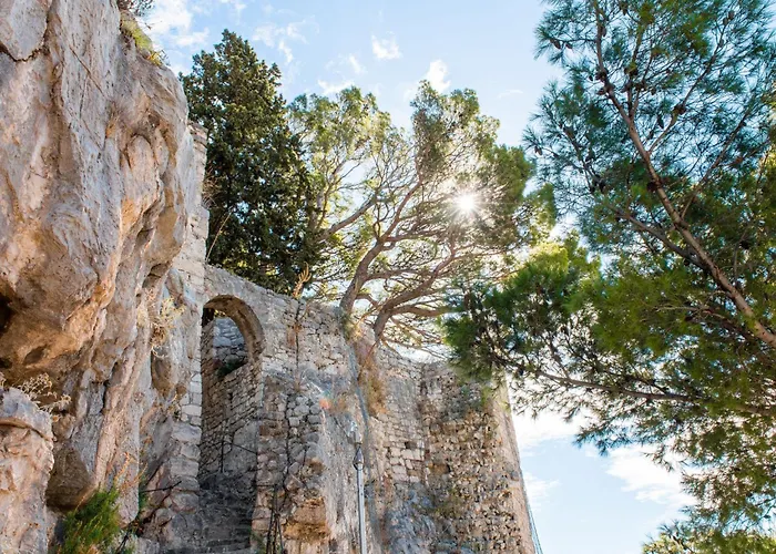 Jolie Amazing Stone By Interhome Nyaraló